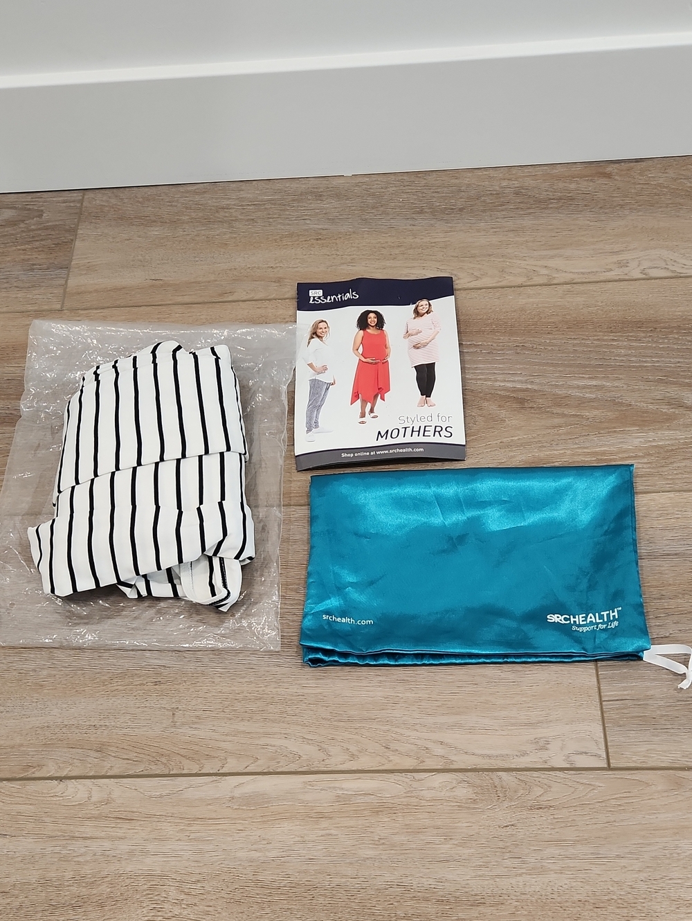 SRC Essentials Maternity Dress Size US 10 NEW Super Soft Bamboo Jersey Material